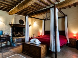 Double bedroom, biologic farmhouse Sant'Egle, green tourist facilities