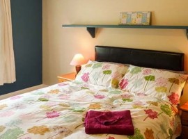 Bedroom, Cluain Cottage, green accommodations