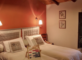 Double bedroom, La Prugnola, green tourist facilities
