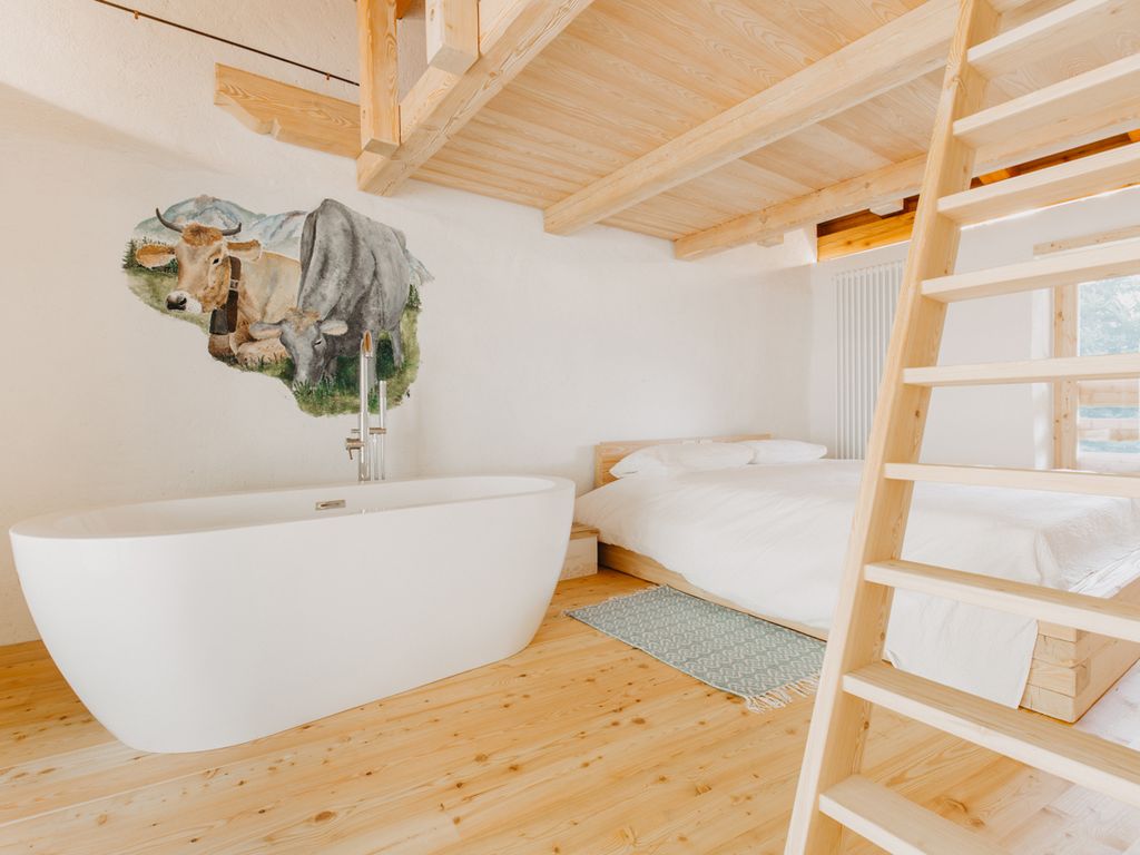 the room with Jacuzzi of the eco-chalet in Trentino