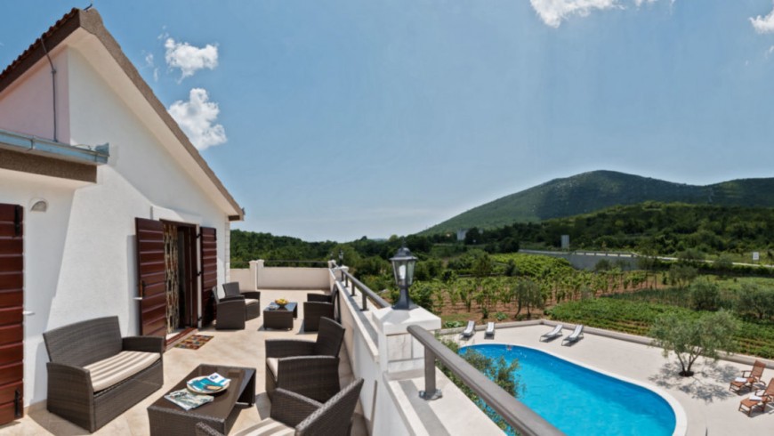 Villa Vinea, eco-friendly and luxurious accommodation in Dalmatia