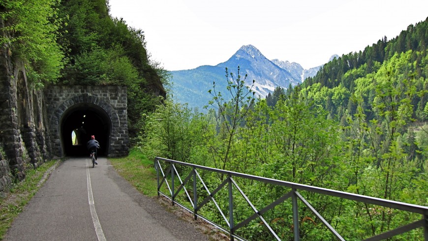 Bike path between Dobbiaco and Calalzo di Cadore