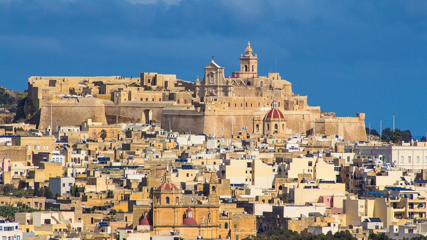 Gozo, rural atmosphere between hills and sea