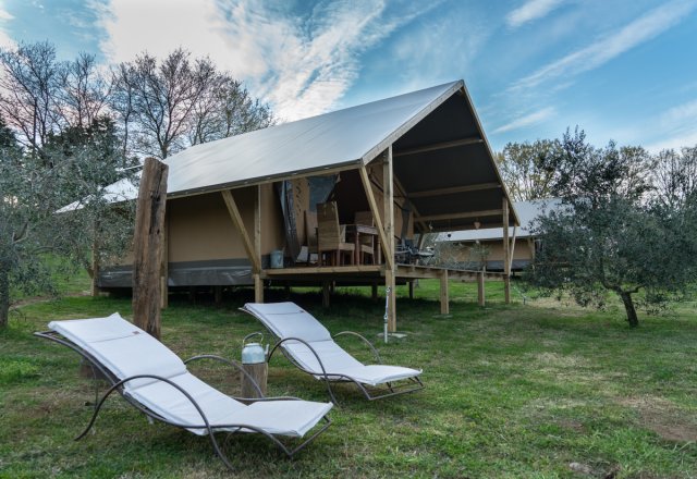 Glamping in Tuscany in luxury tents