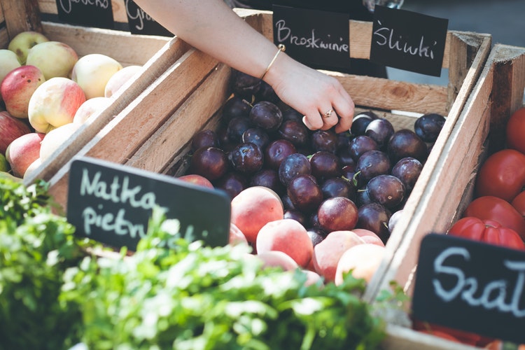 Vegetable market in Warsaw, top 3 vegan cities of the world