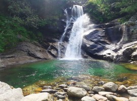 waterfall in Fondo