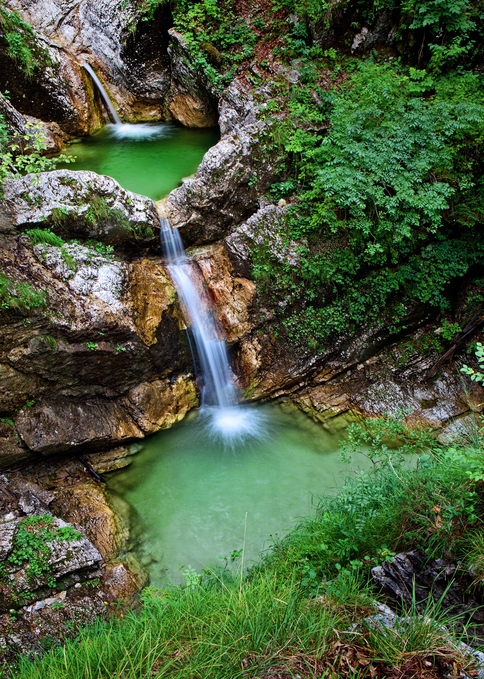 Waterfalls in Slovenia - waterfall Fratarica