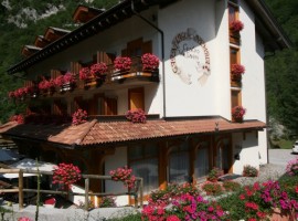Hotel near Lake Nembia in Adamello Brenta Park