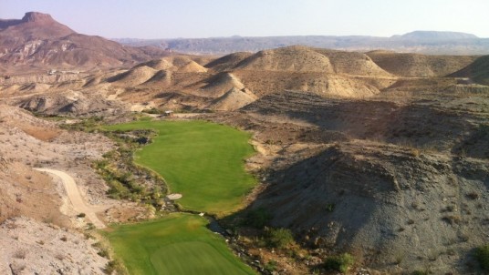 A golf field built in the desert