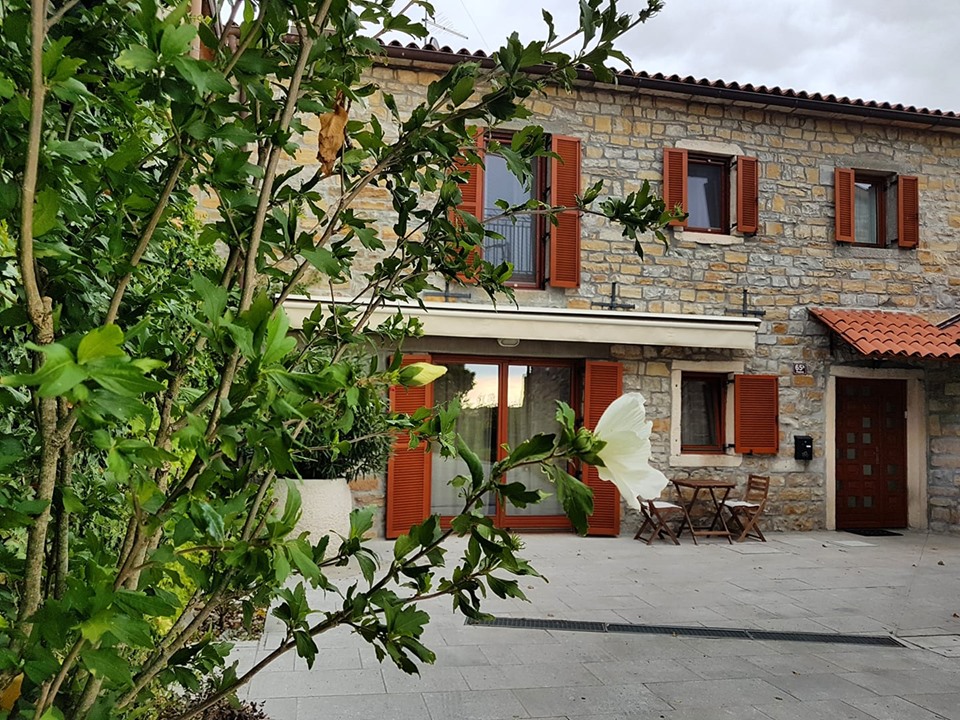 Istrian stone houses Padna - Ecobnb.com