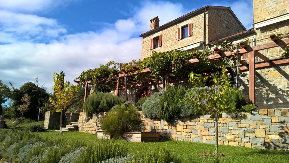 Istrian stone houses Padna - Ecobnb.com