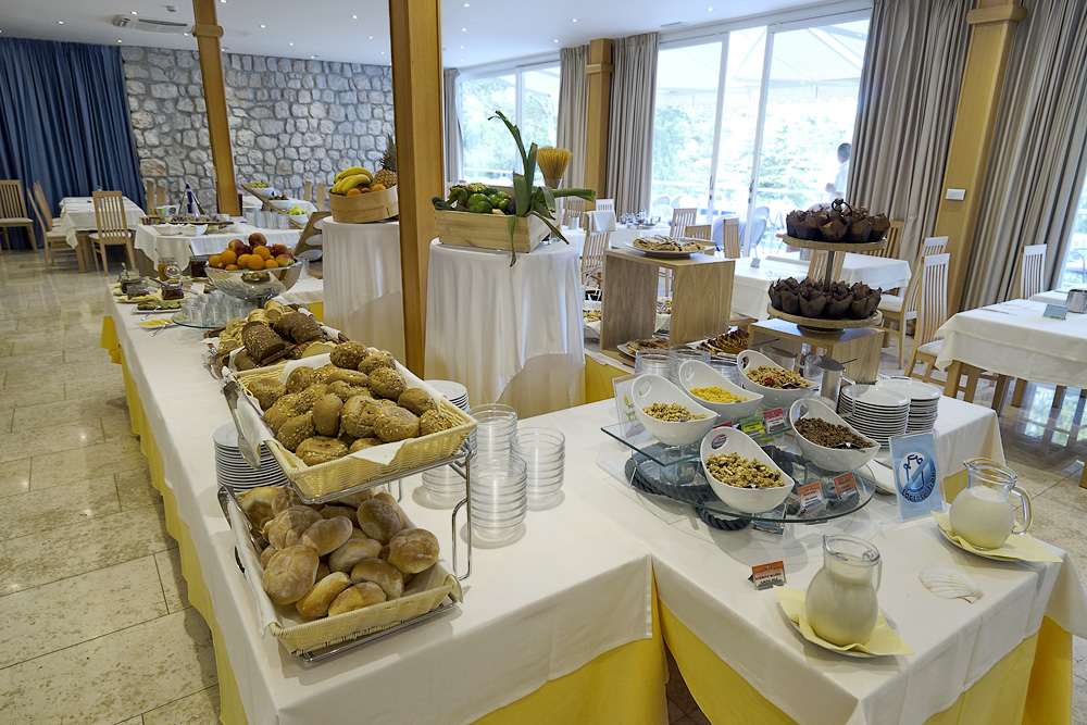 Sustainable Hotel Kimen - Healthy breakfast