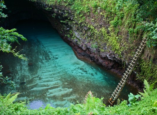 To Sua Ocean ditch, Samoa