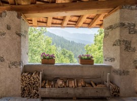 sagna rotonda, an eco-friendly accommodation in Valle Maira, Italian Alps