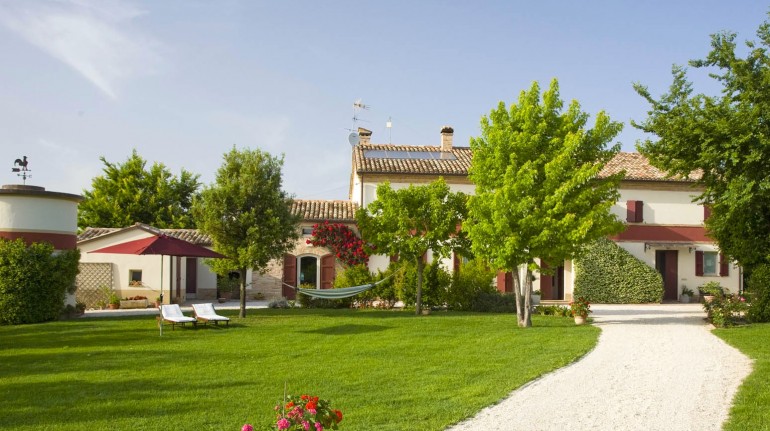 campo di sole farmhouse in Marche 