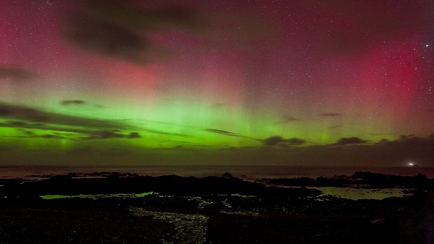 pink northern lights in ireland