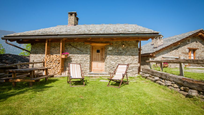 Chalet surrounded by nature