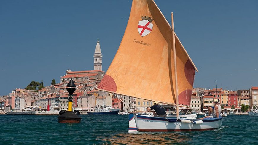 batana vintage sail
