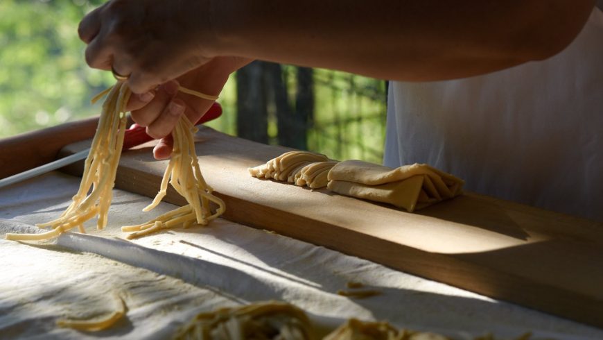 Homemade pasta with organic ingredients at the Ecobnb Vila Dama