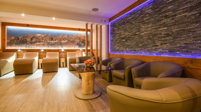 Relax area with essencial oils released by beneficial woods, in Pinzolo