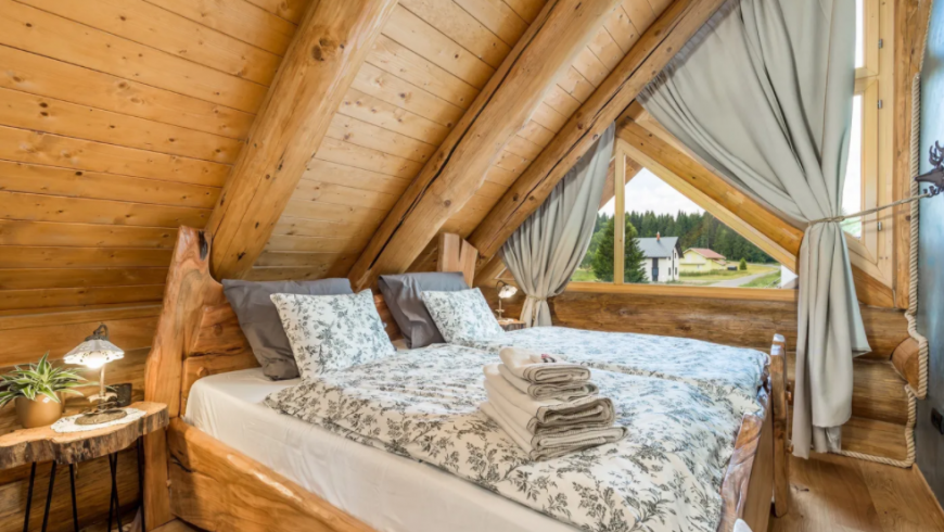Bedroom in Divjake Log Home eco chalet in Croatia