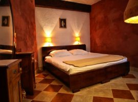 Bedroom in Tvrdic Honey eco Apartments