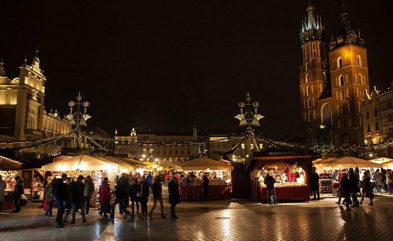 amber market in Krakow, along the amber road