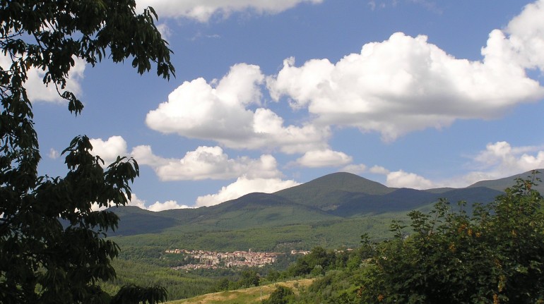 Countryside and landscape around the agritourism Podere di Maggio