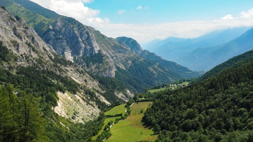 alps, where the phenomenon of overtourism gets extremely common
