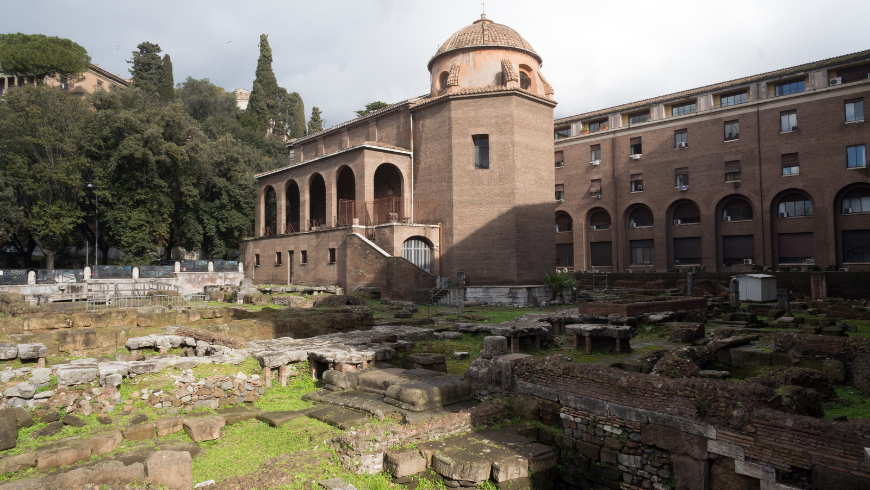 In Sant'Omobono Terme, in the Bergamo area, you will find thermal waters and archaeological remains