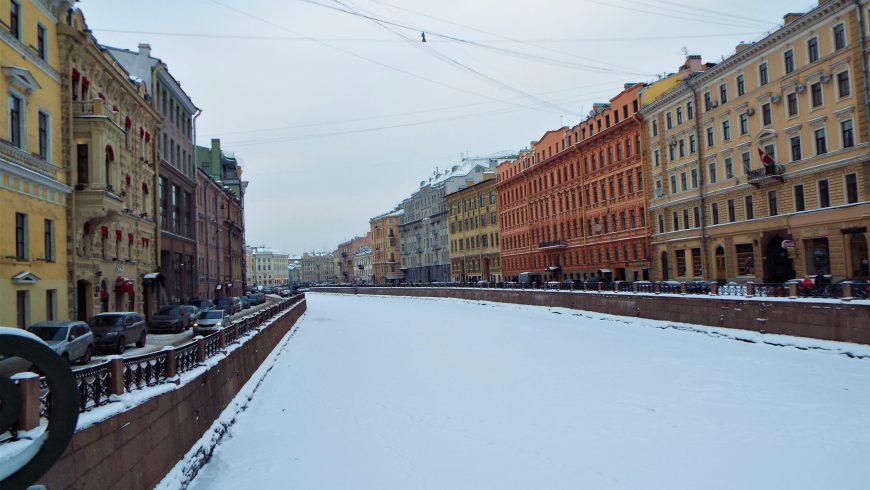 Moyka river in winter