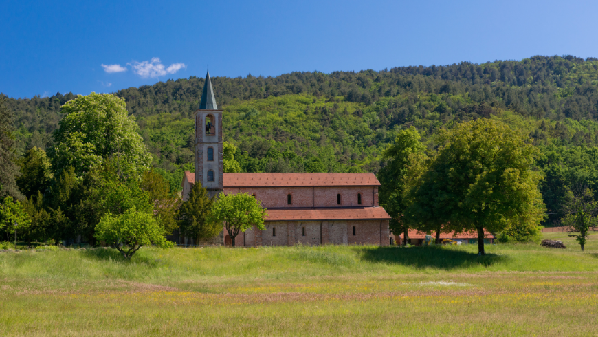 ancient abbey in Liguria