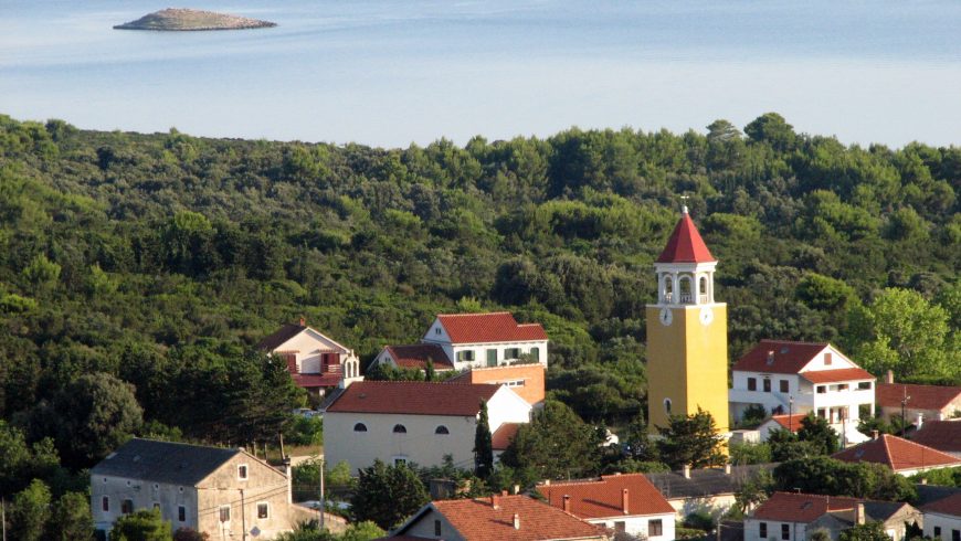 Isola Molat, paese, mare, natura