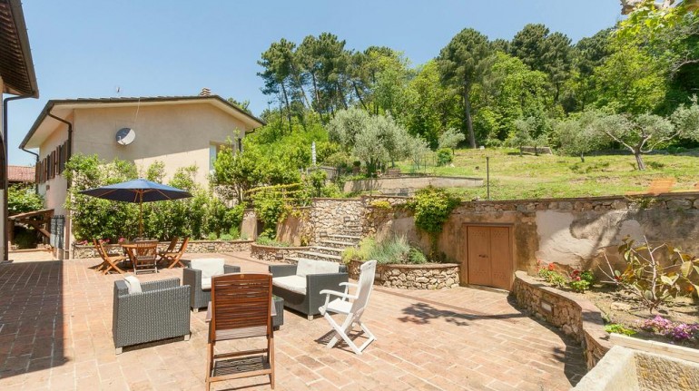 Farm house in Tuscany