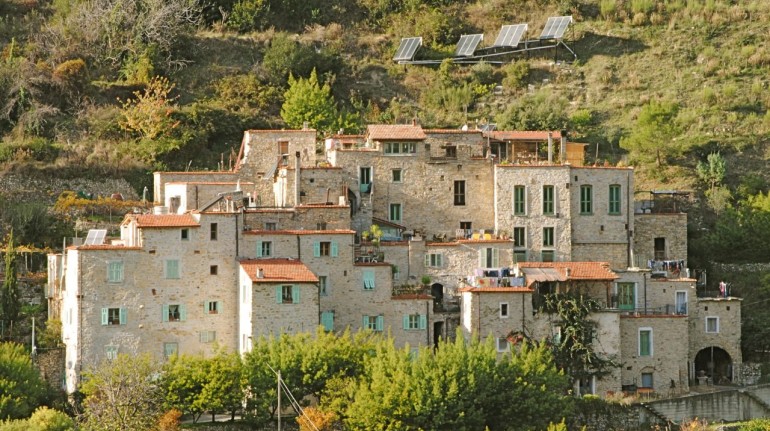 ecovillage torri superiore