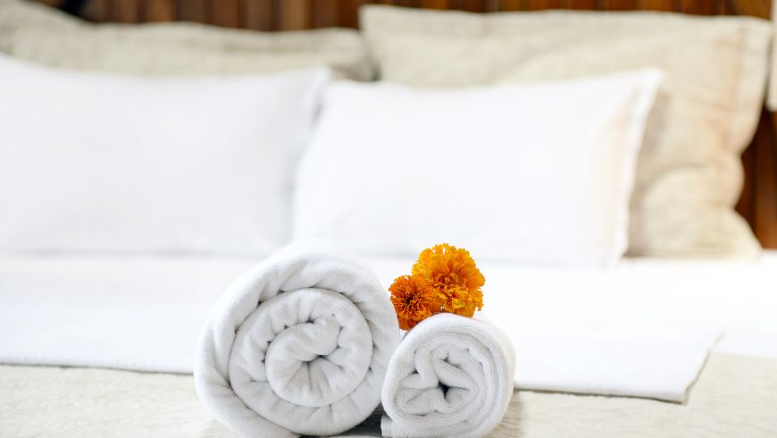 Why You Shouldn't Reuse Hotel Towels