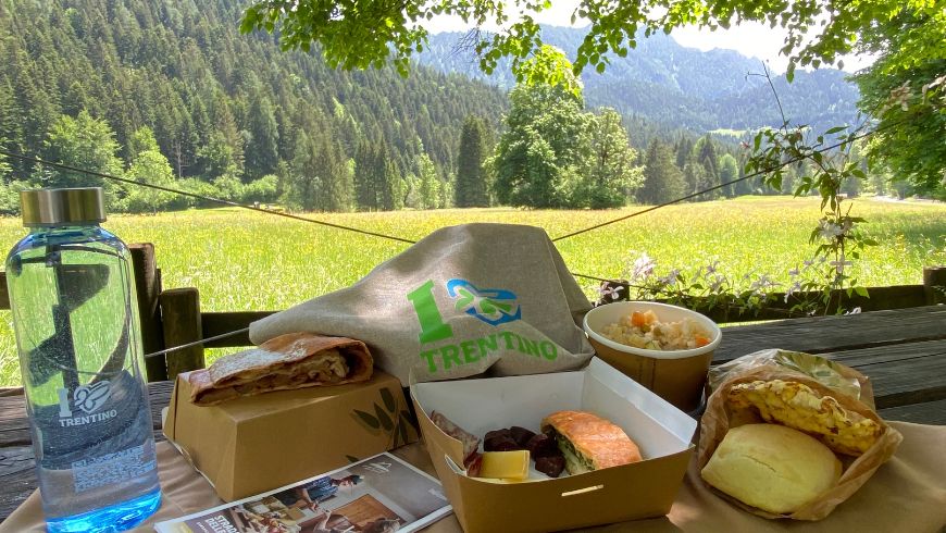 Cheesenic, your sustainable take away lunch among the Dolomites