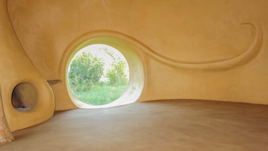 cob house, interior