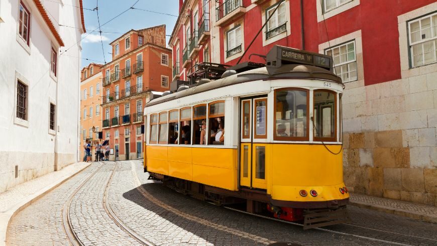 Sustainable bus transportation in Lisbon