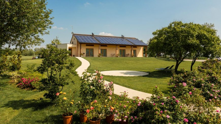 Ecobnb Casa Fiorindo with solar panels 