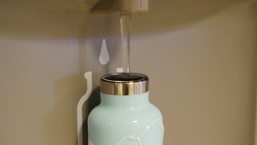 refill water bottle