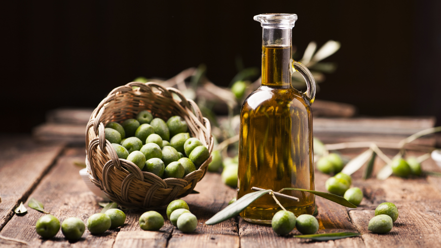Extra virgin olive oil of Lake Garda