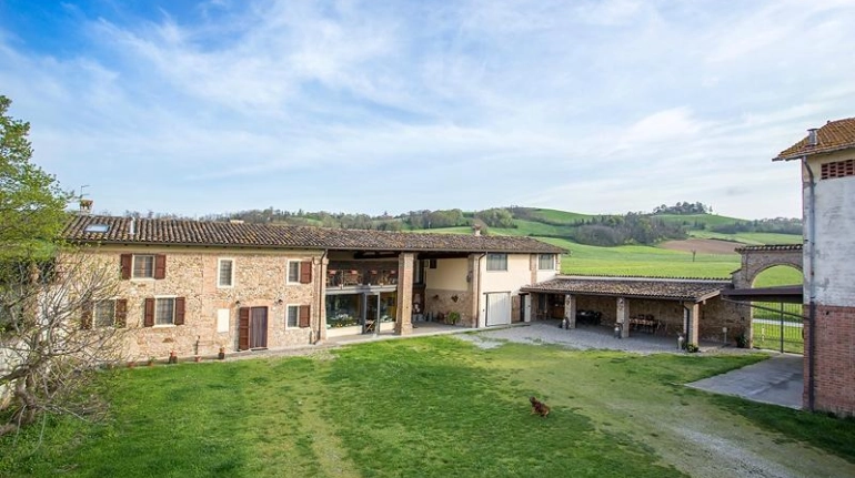 Eco-friendly farmhouse near Parma