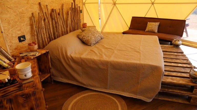 Give glamping experiences with the Ecobnb Gift Card