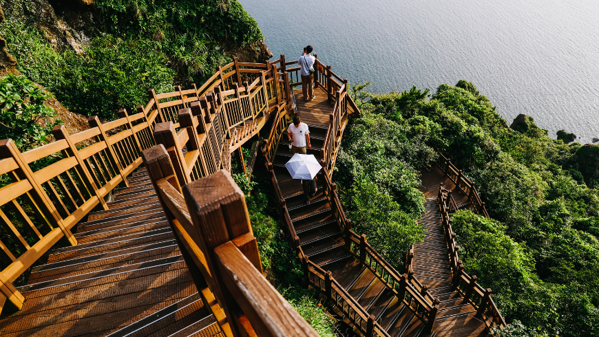 trekking in Jeju Island