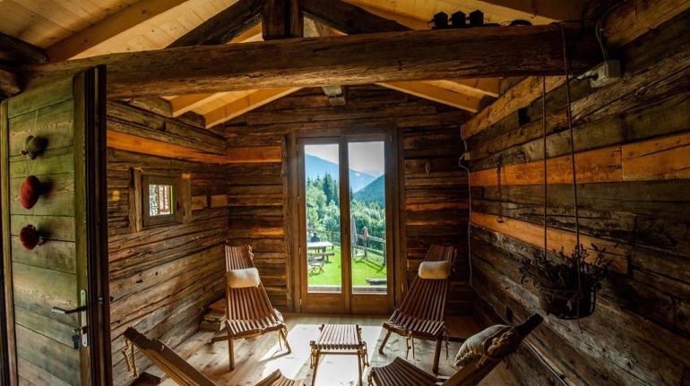 Eco-friendly holiday in Aosta Valley at Nuit à Pleiney