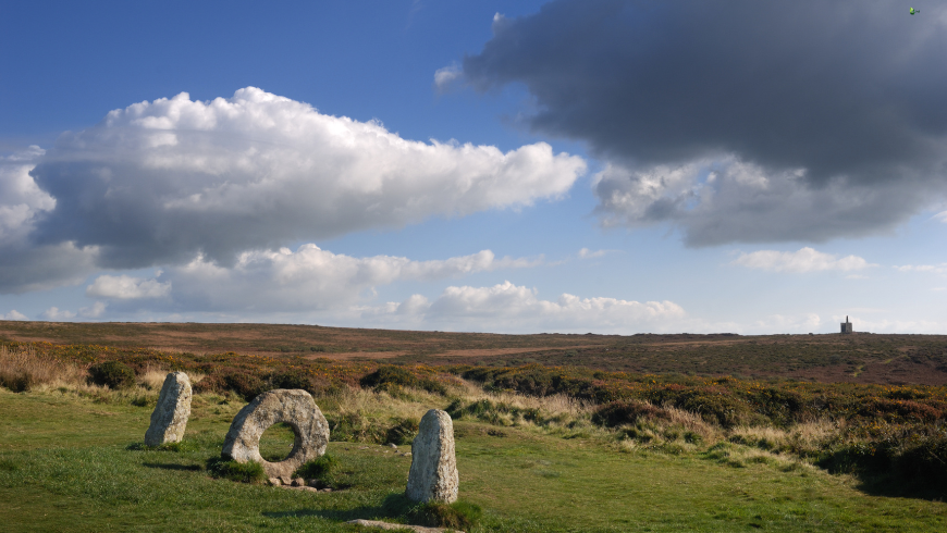 MĂŞn-an-Tol, Celtic and Mysterious Archaeological Sites in Cornwall