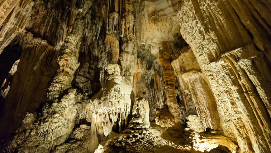grotte des demoiselles in cévennes park