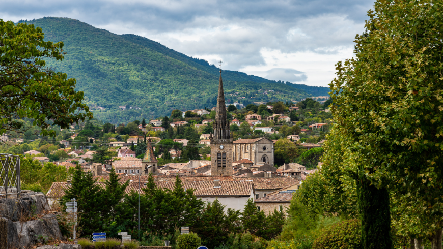 les vans village in cévennes