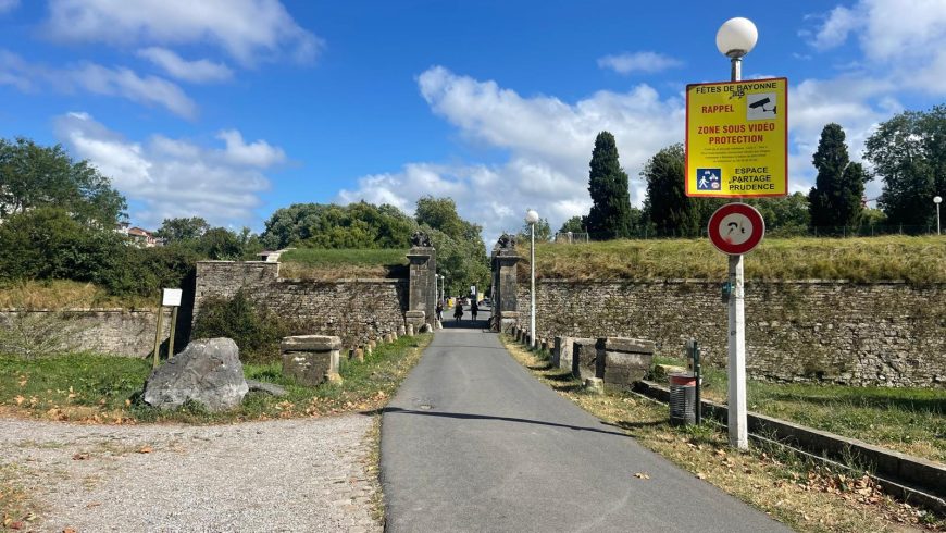Poterne Gardens, Bayonne